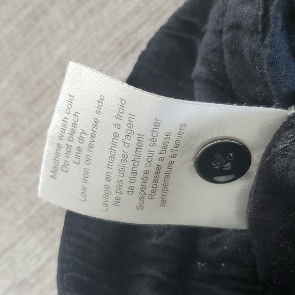 Aritzia Azure Skies casual pants, Size Small, Black - Picture 8 of 8
